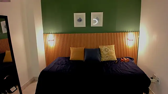 kristen kassi online show from April 2026 07:53:01 PM