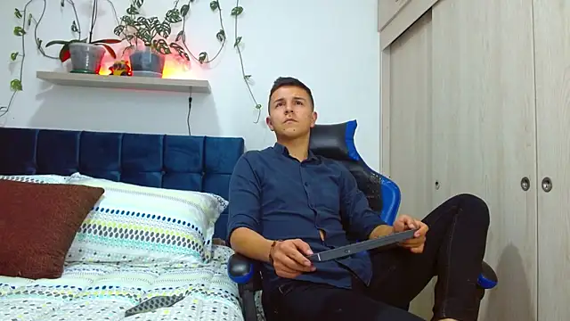 Snapshot of flint_ryan chatting on January 2026 10:41:02 PM flint ryan online show from January 2026 10:41:02 PM