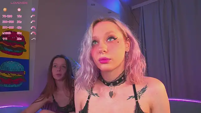 Kinky Girls online show from December 2024 06:40:01 PM