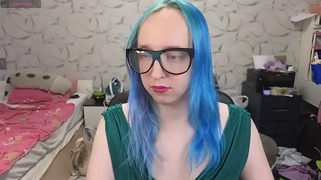 TheTrixy online show from May 2026 08:11:02 AM