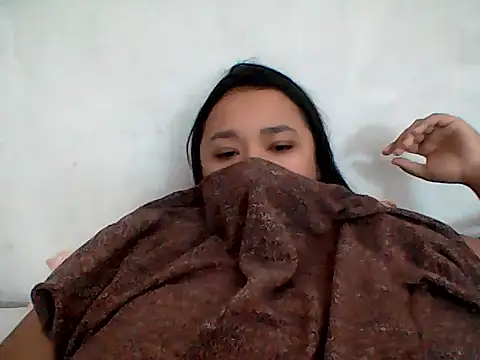 Snapshot of ArisaGonzalez chatting on December 2024 11:51:02 AM ArisaGonzalez online show from December 2024 11:51:02 AM