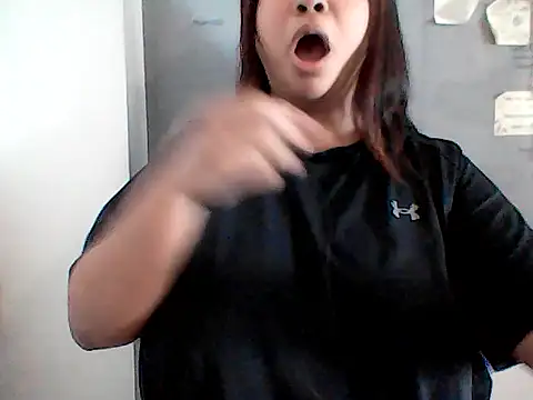 Snapshot of ArisaGonzalez chatting on February 2025 11:58:01 AM ArisaGonzalez online show from February 2025 11:58:01 AM