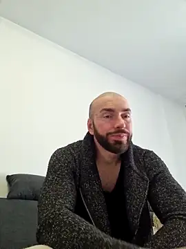 AronGrant online show from March 2025 12:22:01 PM