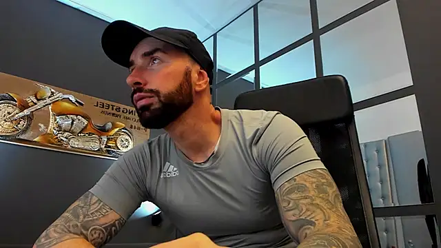 AronGrant online show from November 2025 10:10:02 AM