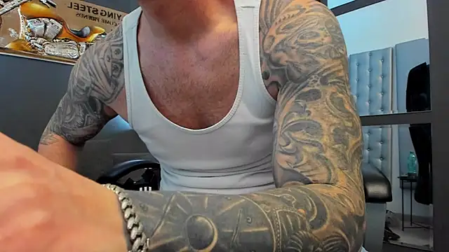 AronGrant online show from April 2026 09:37:01 AM