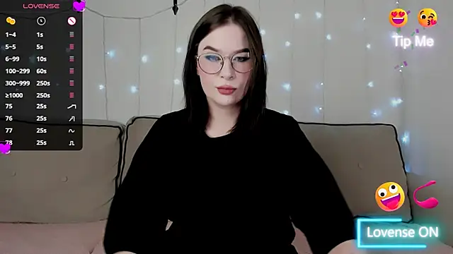 Snapshot of MyNameIsLilith chatting on February 2026 07:25:02 PM MyNameIsLilith online show from February 2026 07:25:02 PM