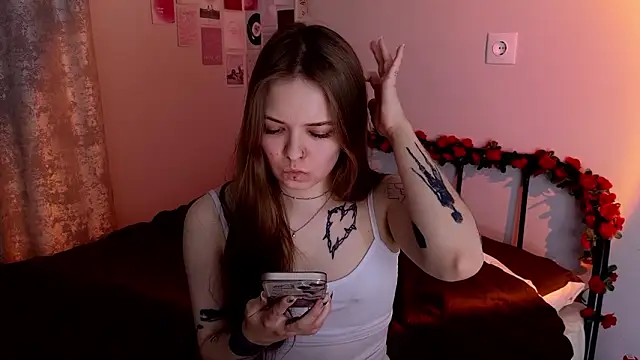 doll lol  online show from March 2026 05:56:01 PM