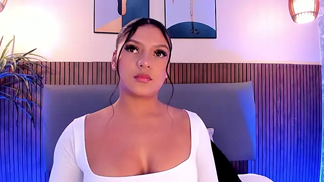 NicolleeEvanss online show from December 2025 12:11:02 PM