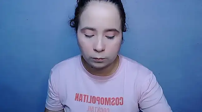 SubLayla01 online show from December 2024 06:28:01 PM