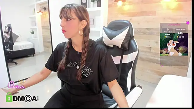 Snapshot of candy_summer28 chatting on May 2026 07:19:02 PM candy summer28 online show from May 2026 07:19:02 PM