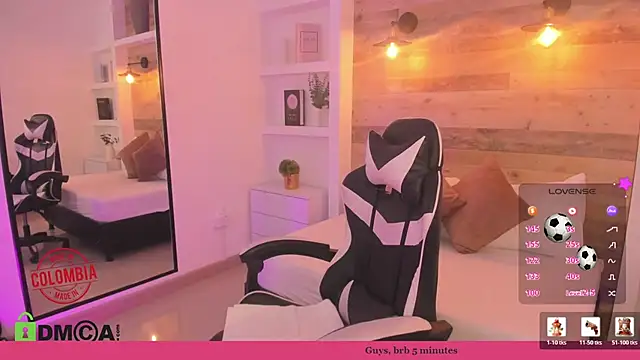 Snapshot of candy_summer28 chatting on July 2026 07:38:02 PM candy summer28 online show from July 2026 07:38:02 PM