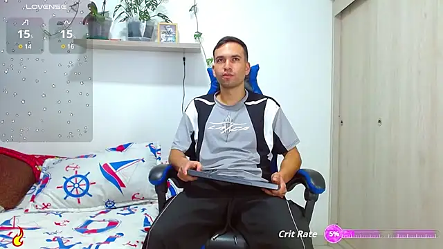 Snapshot of dorian_h_ chatting on October 2025 10:33:01 PM dorian h online show from October 2025 10:33:01 PM