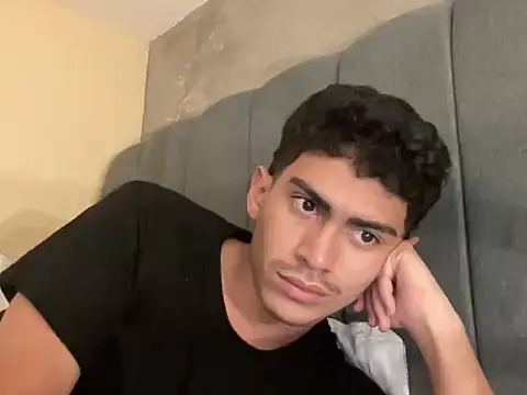 WildLogan online show from February 2026 09:00:02 PM