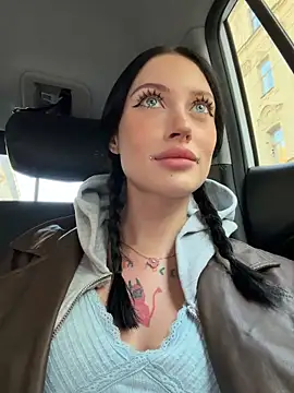 Melissa crazy online show from April 2026 04:12:01 PM