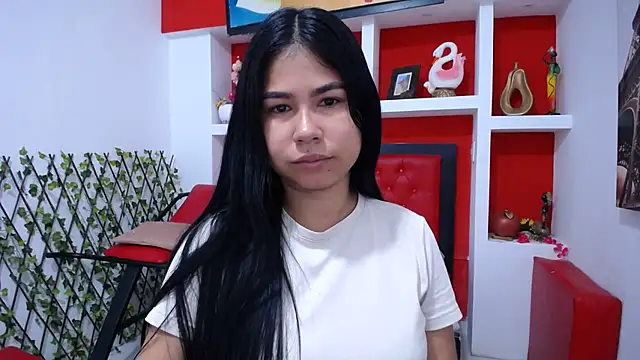 Letty Plugxo online show from January 2026 01:27:02 PM