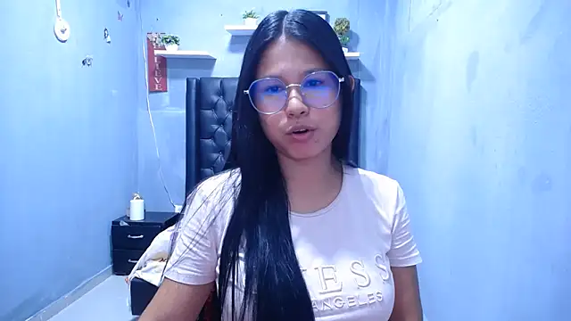 Snapshot of Letty_Plugxo chatting on June 2026 01:34:01 PM Letty Plugxo online show from June 2026 01:34:01 PM
