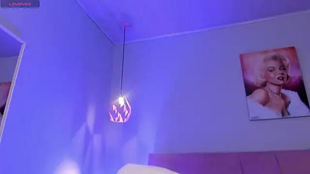 ScarletGV online show from March 2026 08:19:01 AM