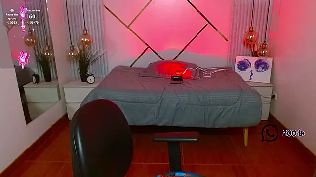 LenaRoses online show from May 2026 07:22:02 PM