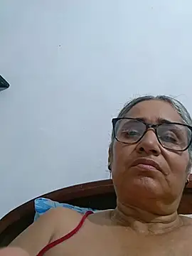Snapshot of _candi chatting on May 2026 02:53:01 AM candi online show from May 2026 02:53:01 AM
