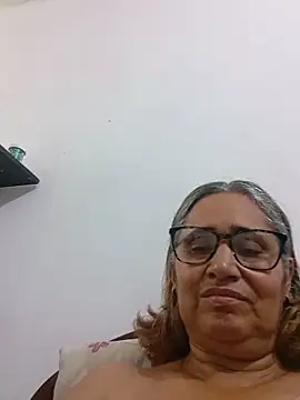 Snapshot of _candi chatting on June 2026 03:39:02 PM candi online show from June 2026 03:39:02 PM