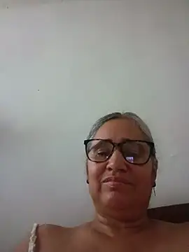 Snapshot of _candi chatting on June 2026 11:27:02 AM candi online show from June 2026 11:27:02 AM