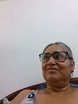 Snapshot of _candi chatting on June 2026 02:11:01 PM candi online show from June 2026 02:11:01 PM