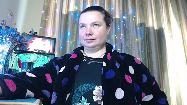 Snapshot of amorelara chatting on February 2026 07:07:01 AM amorelara online show from February 2026 07:07:01 AM