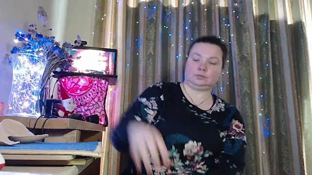 Snapshot of amorelara chatting on February 2026 09:03:02 AM amorelara online show from February 2026 09:03:02 AM