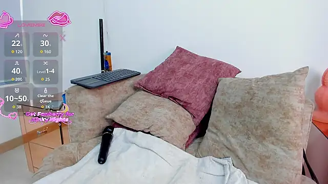 Snapshot of quimeralady chatting on November 2025 11:09:01 AM quimeralady online show from November 2025 11:09:01 AM