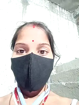 Snapshot of Anushka_Ji chatting on January 2025 07:42:01 PM Anushka Ji online show from January 2025 07:42:01 PM