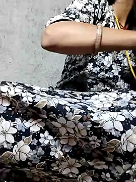 Anushka Ji online show from March 2026 04:57:02 PM