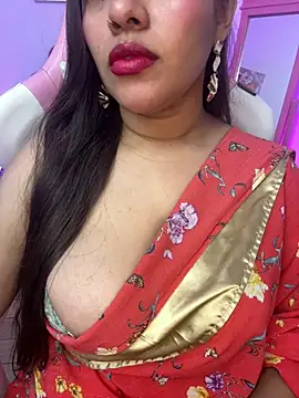 Snapshot of krishaa_ chatting on April 2026 08:00:02 PM krishaa online show from April 2026 08:00:02 PM