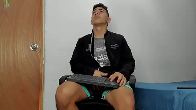 andrew rose  online show from March 2026 03:51:01 PM