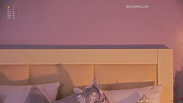 iKamelllya online show from January 2025 02:51:01 PM