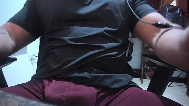 Drako Argentii online show from December 2024 06:34:01 AM