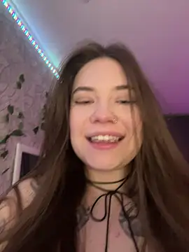 Vikki toriya online show from February 2025 09:04:01 PM