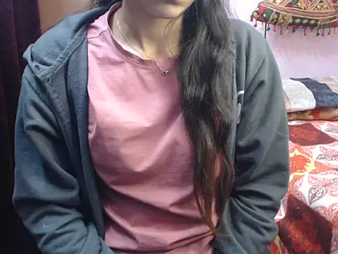 Angel kiyara online show from January 2026 06:44:01 PM