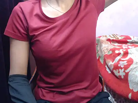 Angel kiyara online show from February 2026 06:26:01 PM