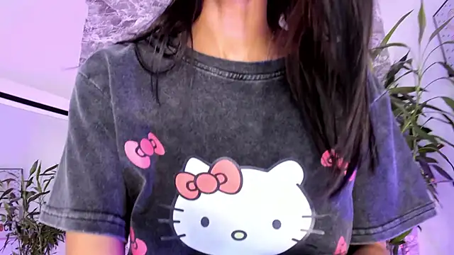 bonnie-love online show from November 2025 10:14:02 PM