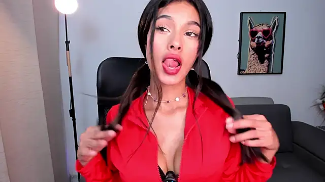 Snapshot of bonnie-love chatting on February 2026 08:18:01 PM bonnie-love online show from February 2026 08:18:01 PM