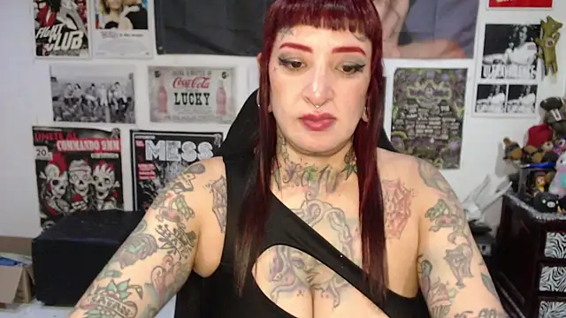 Snapshot of Rollyderolandia666 chatting on May 2026 10:30:01 PM Rollyderolandia666 online show from May 2026 10:30:01 PM