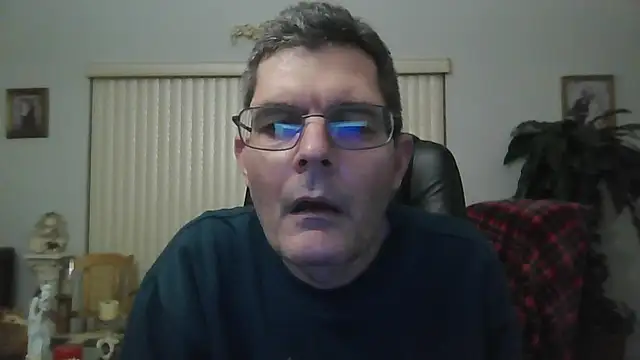 Copfiremen4566 online show from January 2025 06:42:01 AM