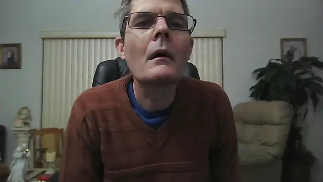 Copfiremen4566 online show from October 2025 05:05:01 AM