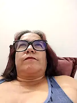 Snapshot of MARIANMILLS__ chatting on December 2024 02:27:02 AM MARIANMILLS   online show from December 2024 02:27:02 AM