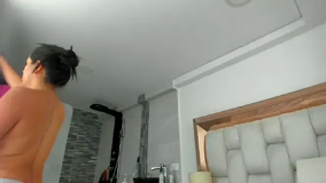 emilyparkerr01 online show from November 2025 10:45:02 PM