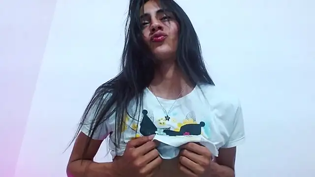  princess queen online show from January 2026 05:35:01 AM