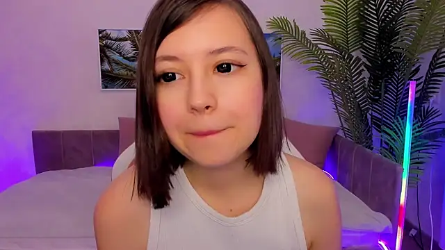 Lina Brownie online show from March 2025 05:07:01 AM