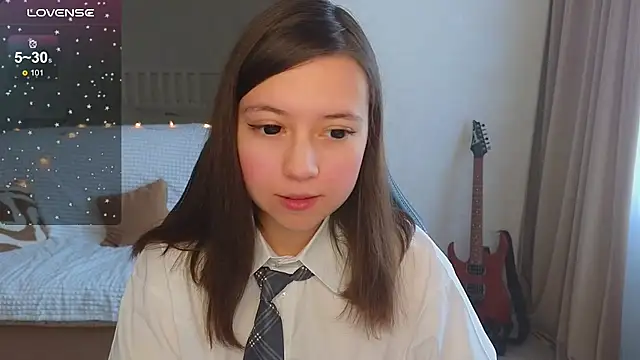 Lina Brownie online show from October 2025 04:13:01 AM