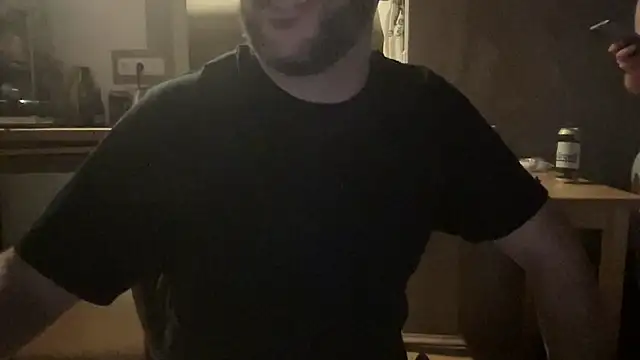 RedDante89 online show from April 2026 02:23:01 AM