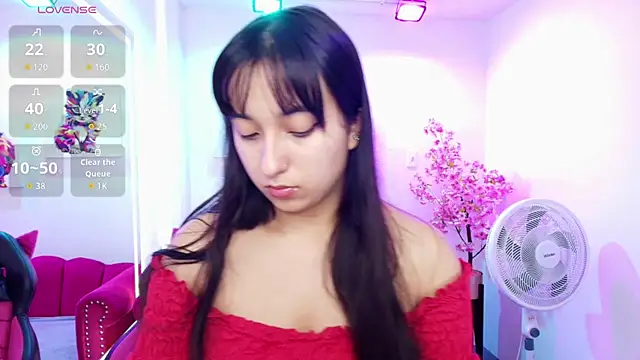 Miss dolly  online show from March 2026 12:32:01 PM